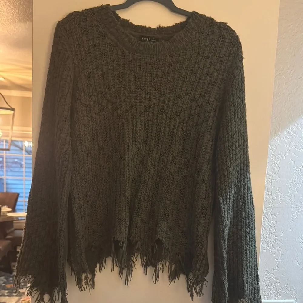 Women's Olive Green Sweater - Picture 5 of 5